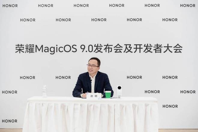 荣耀赵明谈AI智能体：“一句话”背后凝聚中国AI力量(图3)